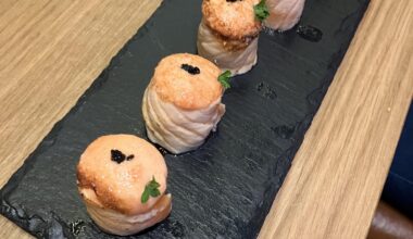 absolutely fantastic aburi salmon roll