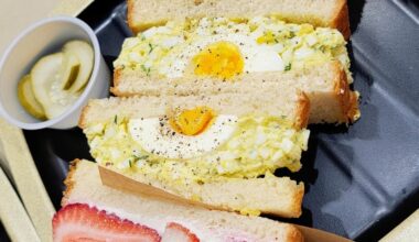 egg salad and fruit sandos