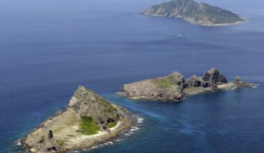 China ships stay in Japan waters near Senkakus for record time