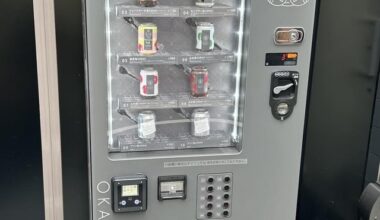 Cake Vending Machine (Osaka)