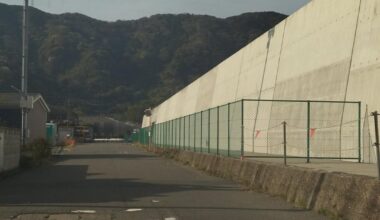 Living behind "the Anti-Tsunami Wall" in Wakayama