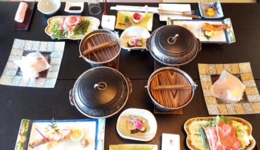 Quite a Spread! Dinner at a Hot Spring (Onsen) Resort in Aichi Prefecture