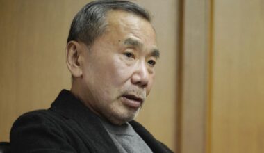 Haruki Murakami's new novel hits bookstores in Japan, 1st in 6 yrs