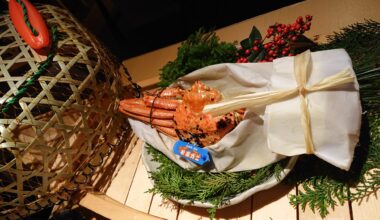 That time I got to eat fresh Matsuba Gani 🦀 (Crab served in bamboo basket)