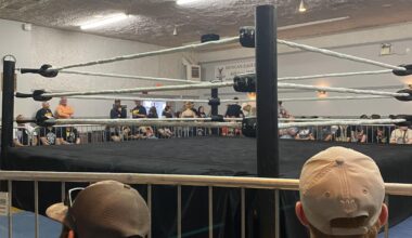 I attended my first wrestling show, and the headliner was El Phantasmo