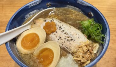 Charred back fat soy sauce ramen from なかご in Akasaka