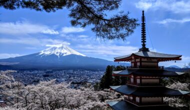 Chureito Pagoda, Mt Fuji-san [4032x3024]