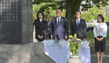 Kishida, Yoon jointly visit cenotaph to Korean atomic bomb victims