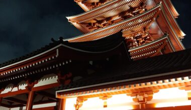 Asakua senso-ji by night