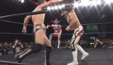 Tanahashi joins in on Kyle O'Reilly’s usual GOD-TIER SELLING routine