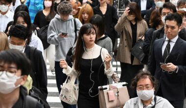 47% of people removing masks more often in Japan, but women keeping them on: Mainichi poll - The Mainichi