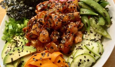 Homemade salmon poke