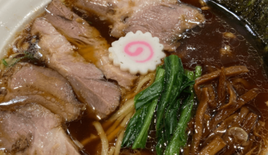 Ginger melts into the soy-based soup ramen, called 生姜醤油ラーメン in Yokohama