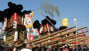 Taikodai floats line up