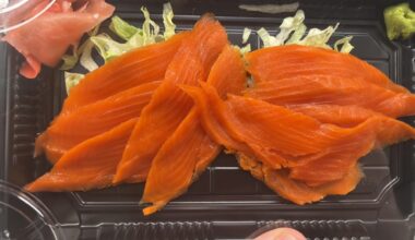 Should this look like this? Ft: Salmon sashimi.