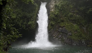 Joren Falls in Shizuoka Prefecture [OC]