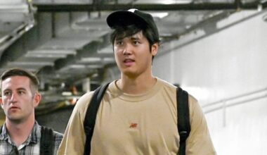 Angels to keep Ohtani and make playoff push: report