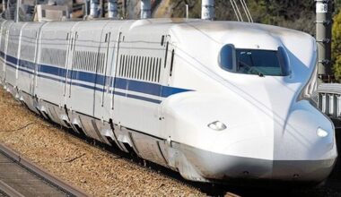 JR West will be 1st JR firm to use green energy for bullet trains