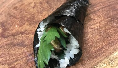 Sardine Temaki Roll