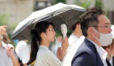 Hot weather in Japan forecast to remain until October