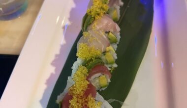 Exquisite Rainbow Roll!