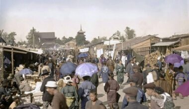 The Nakamise shopping street in Tokyo's Asakusa district under reconstruction after the 1923 Great Kanto Earthquake. This photograph was colorized with the cooperation of Hidenori Watanave, a professor of the University of Tokyo.