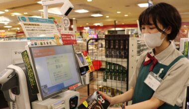 Retailers in Japan coordinate response as self-checkout shoplifting surges - The Mainichi