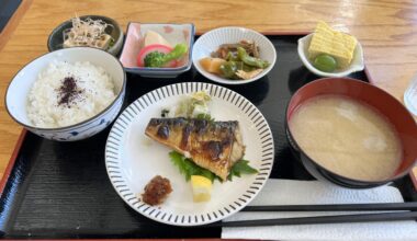 What other fish are commonly used in Japanese breakfasts besides Salmon and Mackerel?