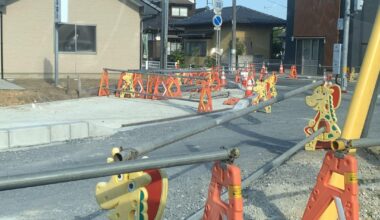 Cute temporary road guard rails 💗