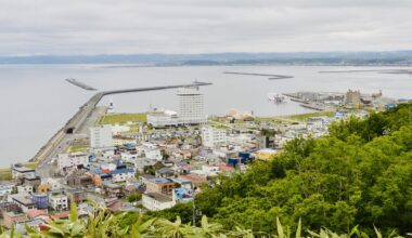 My beloved hometown of Wakkanai. 🥰 For those who don't know (I hope not), it's way up north on a map. It's worth talking about even if it's a bit far from the usual tourist areas. And then we breathe a little in the summer here! 😊 Photo taken in September 2021. (OC by u/shinotcha)