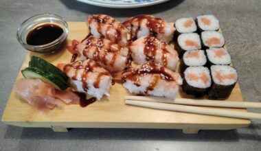 Yummy sushi in restaurant zlatá miska. Location Czech Republic Benešov u Prahy. Have a great day 😊