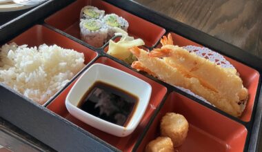 Shrimp tempura bento