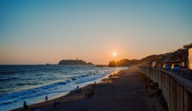 The view from 镰仓高校前站, Kamakura, Japan