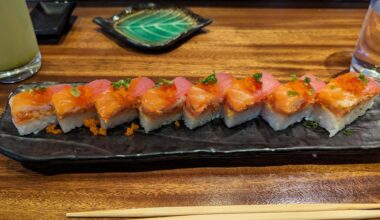 Spicy Tuna Osaka Box Style Roll