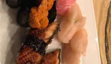 Top 4 nigiri that was fiya Mori sushi Hawaii