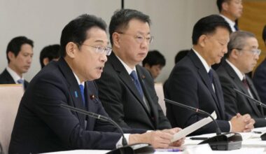 Kishida says 40,000 yen tax cut to come in June to support economy