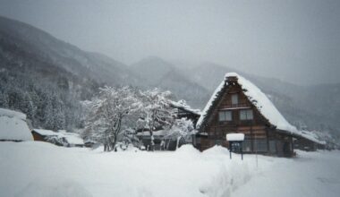 Shirakawa-go, Japan [Fujifilm Quicksnap Flash 400]