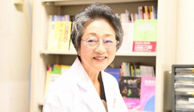 What causes menopausal women in Japan to go 'doctor shopping'? - The Mainichi