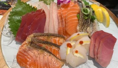 What is your preference just sashimi or nigiri?