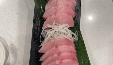 Some sashimi and hand rolls that I prepped at home (hamachi and tuna)