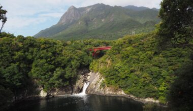 Toroki no Taki, Yakushima [OC]