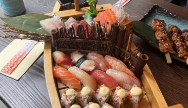 sushi boat