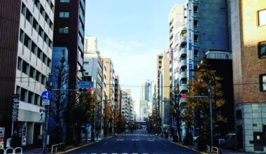 Sunday morning in tokyo