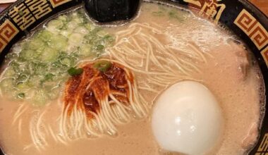 Tonkatsu ramen from Ichiran in NYC, definitely worth the 6 hour flight 😭