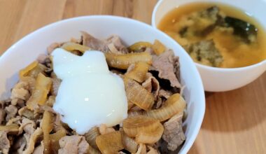 A combo of gyudon and miso soup never fails to satisfy 😌