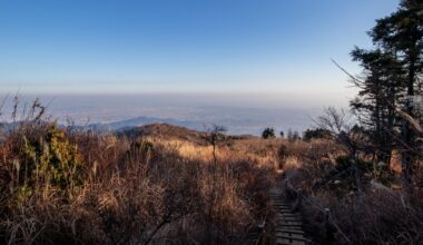 Traversing the Tanzawa Mountains