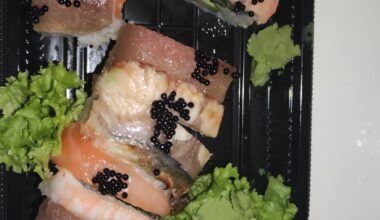 What kind of fish on top of my sushi is this? (Dynamite roll)