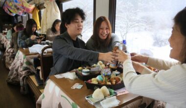 'Kotatsu' train heats, delights passengers in Iwate