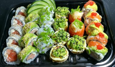 mix of geishas, tamago, guacamole , salmon , eby furai all in a 26 pieces mix. Nikkei sushi