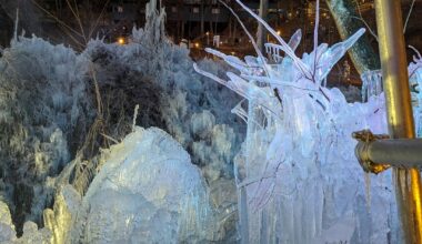 The icicles of Ashigakubo